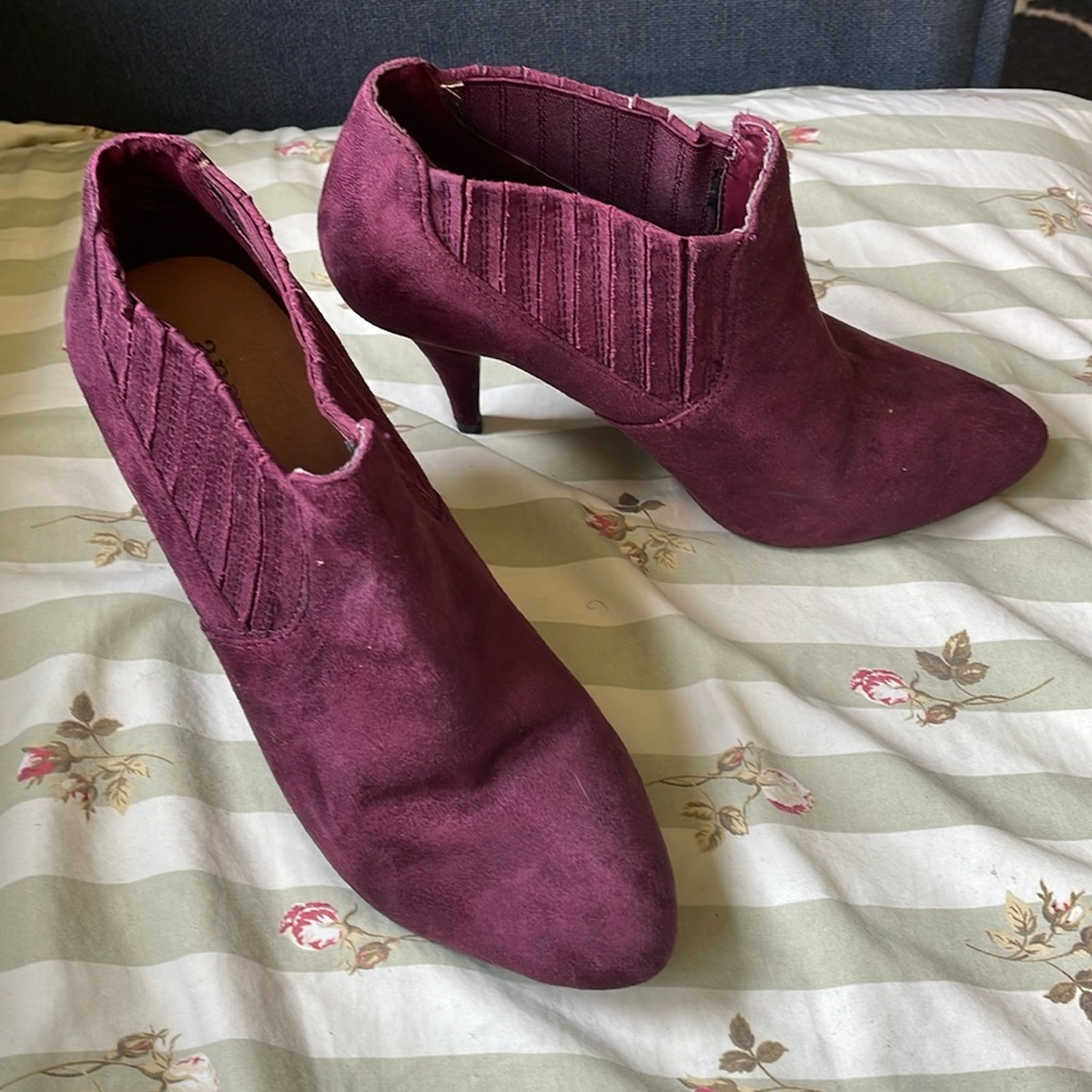 Ana purplish heels new